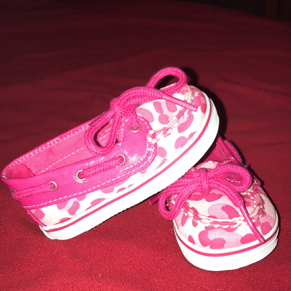 Sperry infant size 2